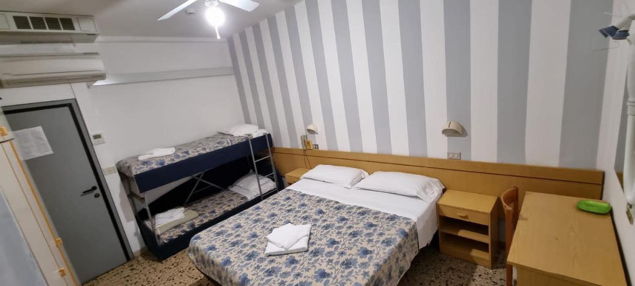 Hotel Franca Misano Adriatico Extérieur photo