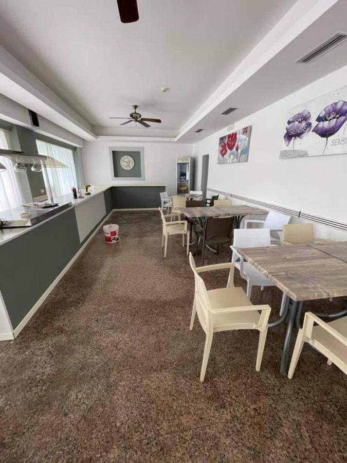 Hotel Franca Misano Adriatico Extérieur photo