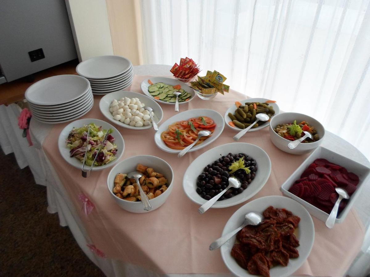 Hotel Franca Misano Adriatico Extérieur photo