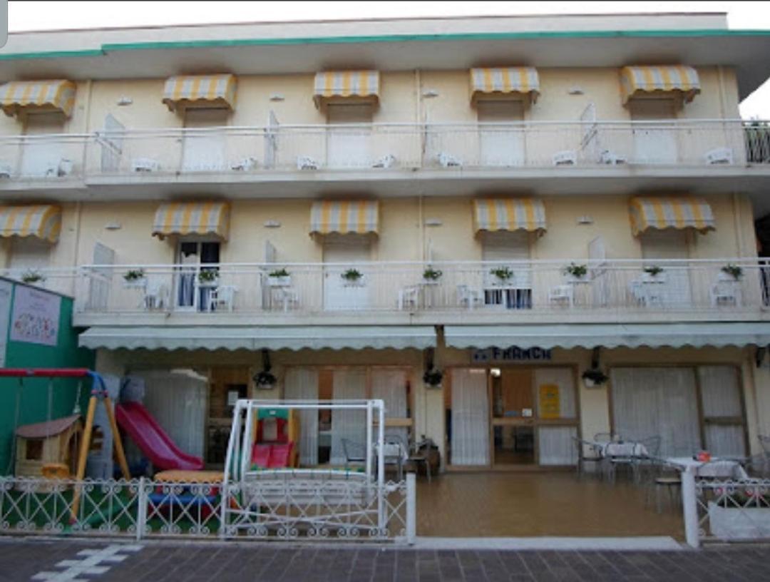 Hotel Franca Misano Adriatico Extérieur photo
